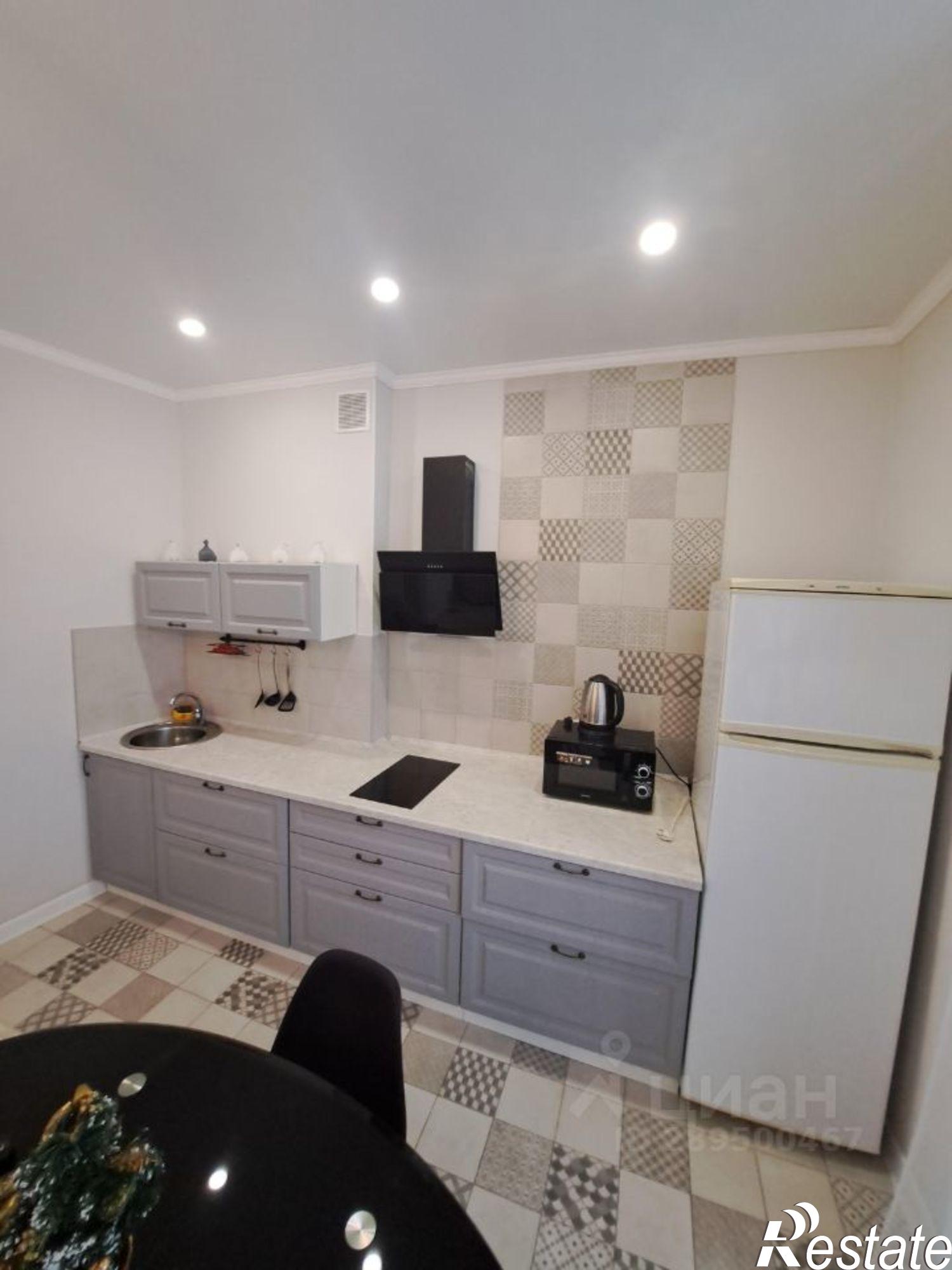 Сдать квартиру за 35 000 рублей на улица Бабефа, 6В к3