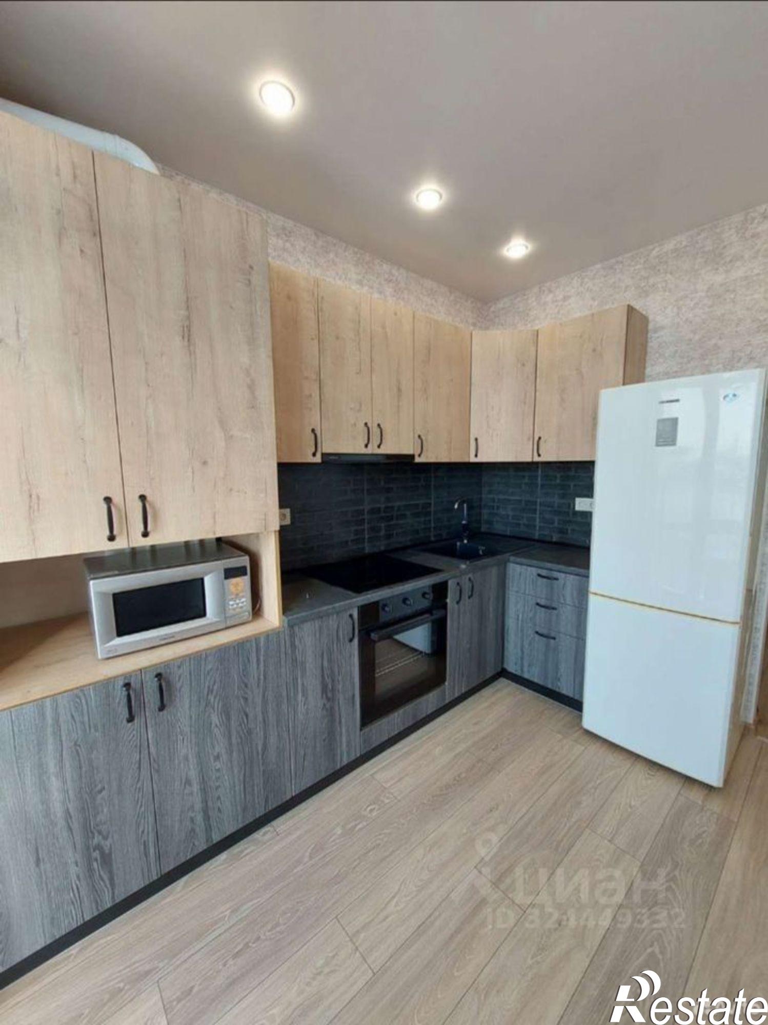 Сдать квартиру за 45 000 рублей на улица Бехтерева, 2А