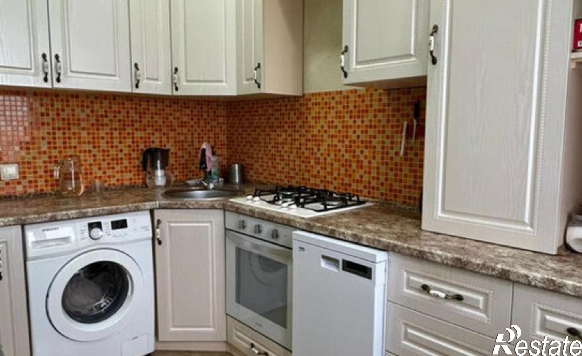 Купить квартиру за 6 650 000 рублей на Боевая улица, 126 к6