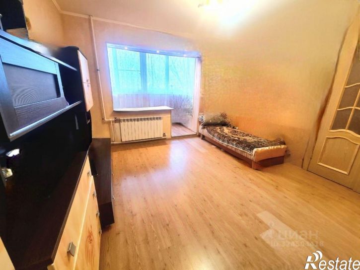 3-комн квартира улица Космонавтов, 4 к3,  д. 4 к3