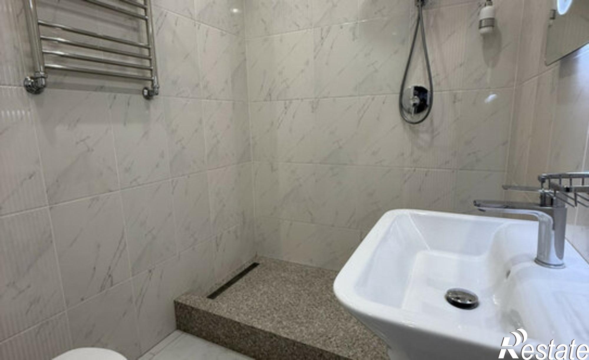 Купить квартиру за 7 400 000 рублей на ул Набережная Приволжского затона, 20г