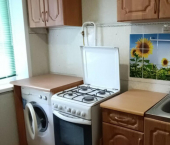 2-комн, 47кв м, этаж 5/5 ул 1-я Железнодорожная, 22