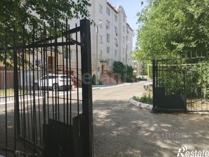 Гараж/парковка улица Адмирала Нахимова, 48 к2,  д. 48 к2