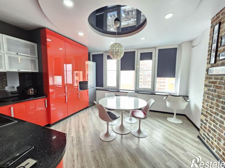 2-комн квартира улица Савушкина, 6Е,  д. 6Е