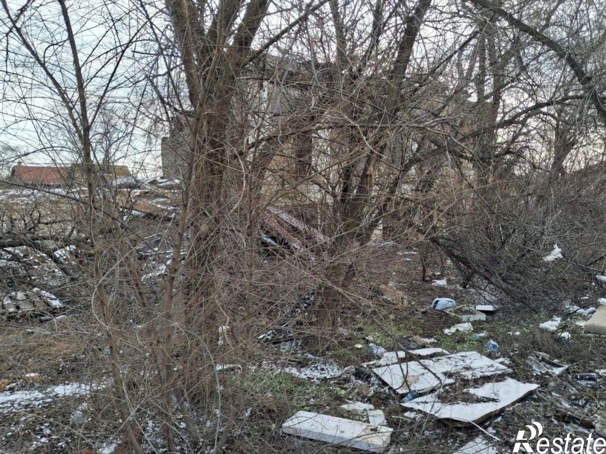 Купить ОСЗ, отдельно стоящее здание за 628 рублей на ул Космонавта Комарова, 29