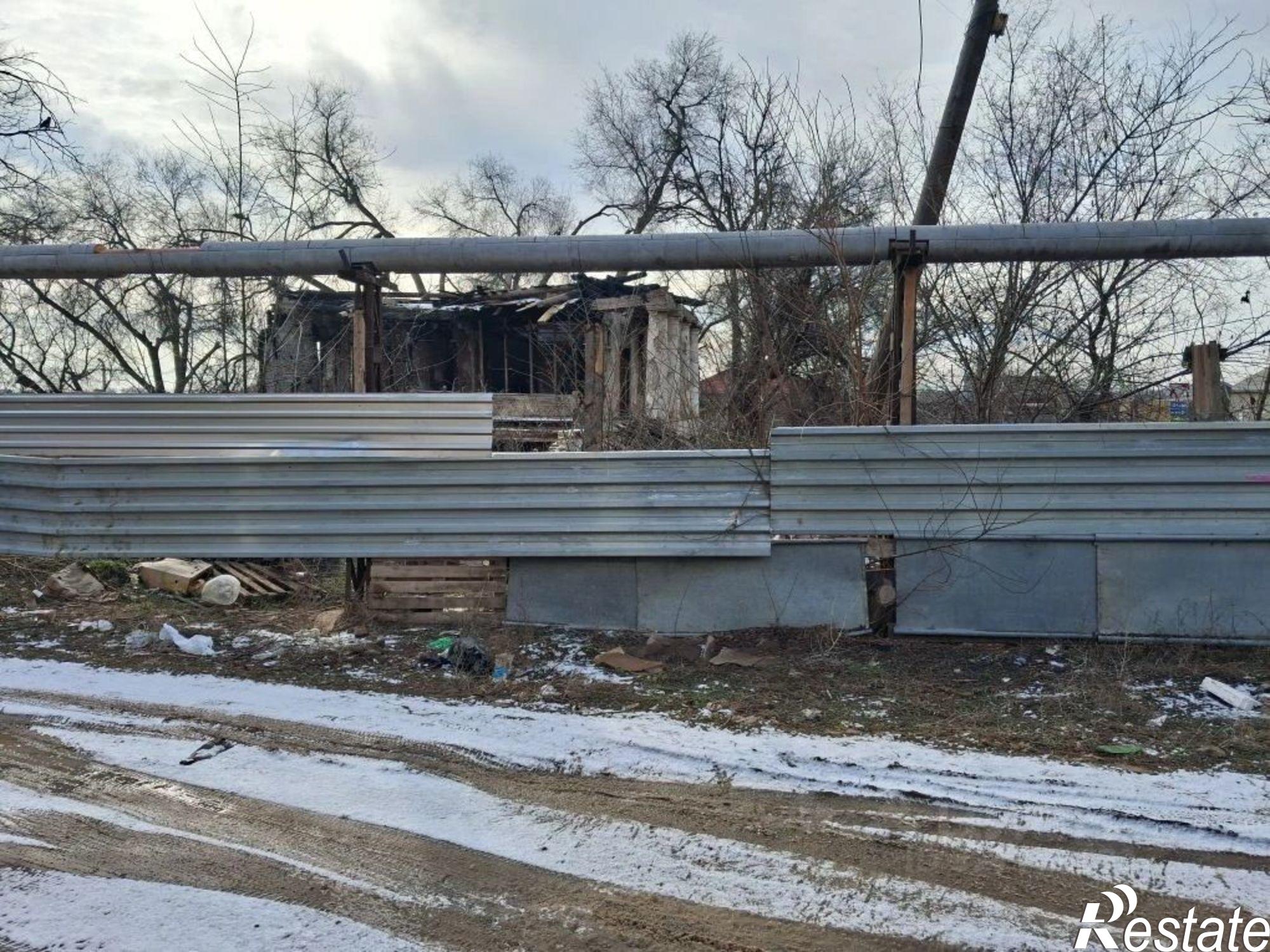 Купить ОСЗ, отдельно стоящее здание за 628 рублей на ул Космонавта Комарова, 29