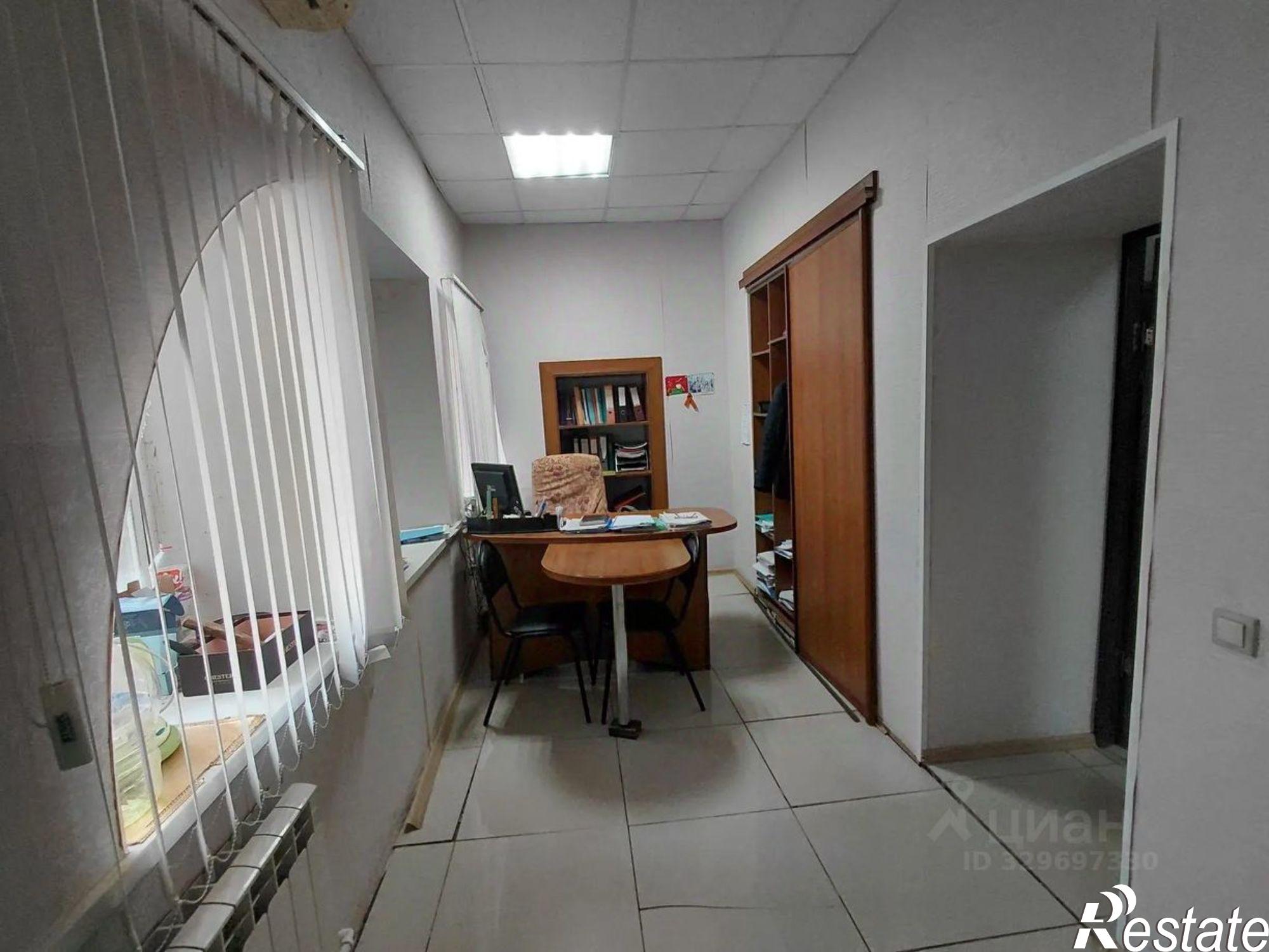 Купить офис, помещение под офис за 5 962 190 рублей на ул Ульяновых, 14/10