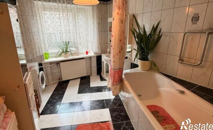 5-комн квартира ул Генерала Епишева, 59,  д. 59