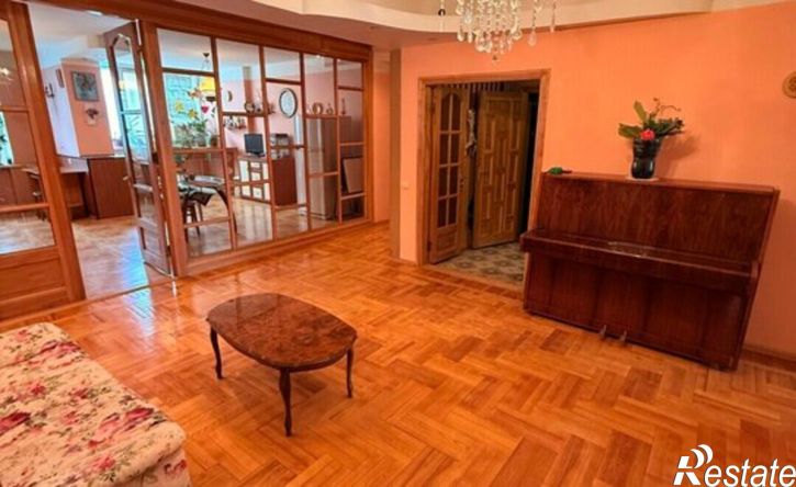 5-комн квартира ул Генерала Епишева, 59,  д. 59