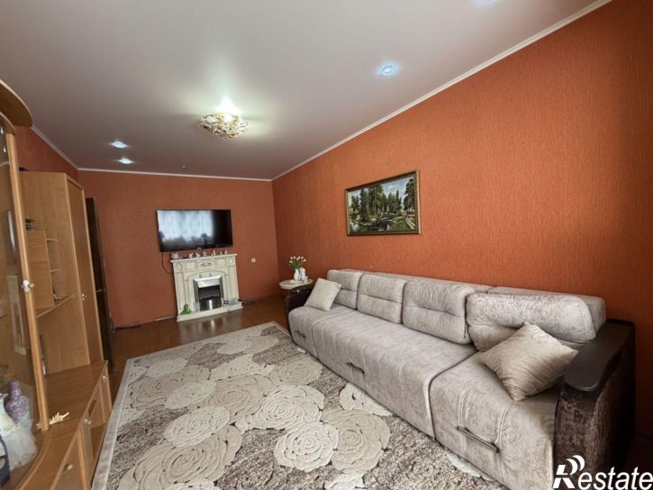 2-комн квартира Акмолинская улица, 28,  д. 28