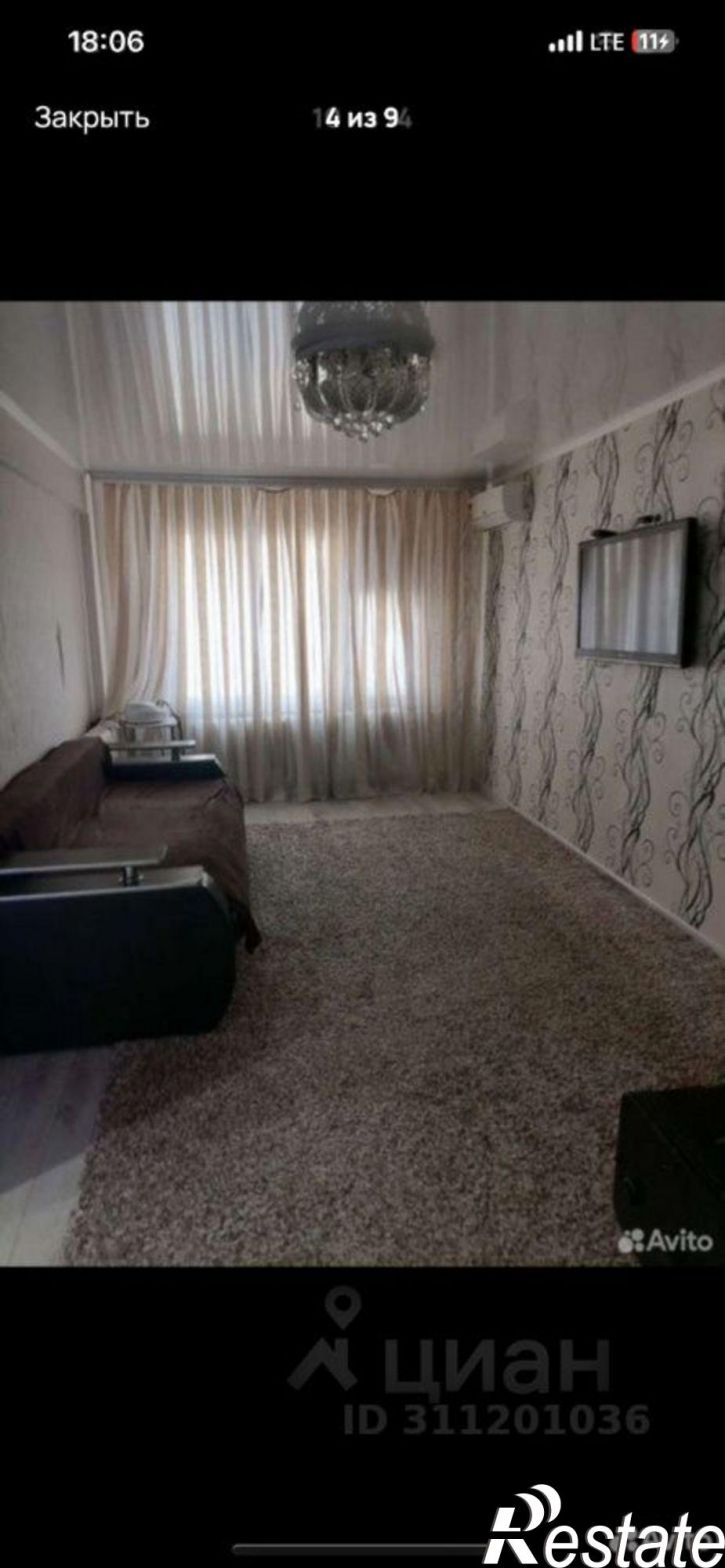 3-комн квартира ул Адмирала Нахимова, 38,  д. 38