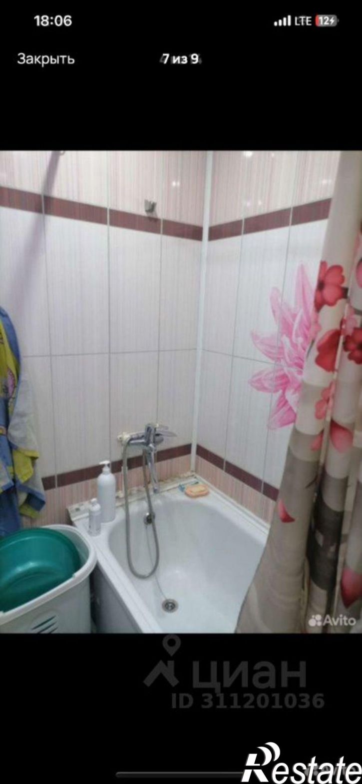 3-комн квартира ул Адмирала Нахимова, 38,  д. 38