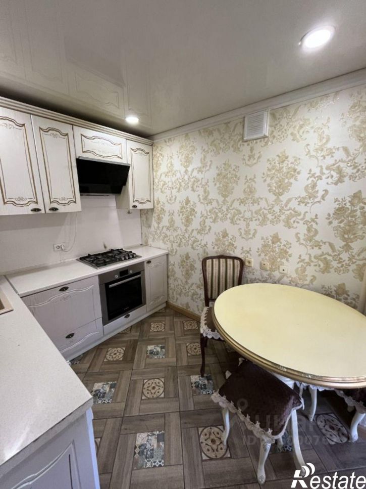 3-комн квартира ул Чехова, 103,  д. 103