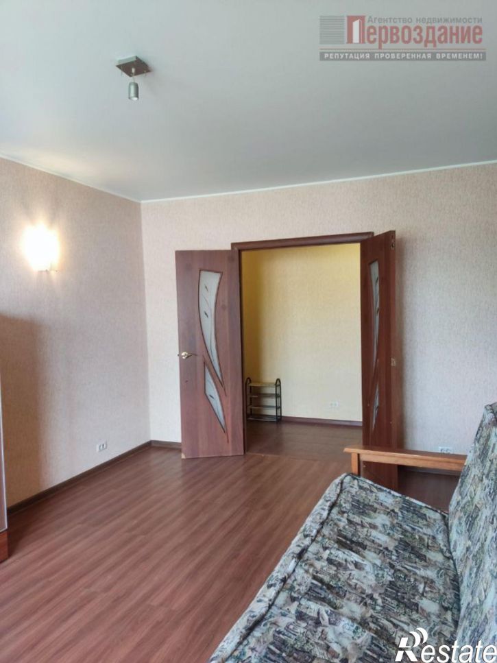 2-комн квартира улица Куликова, 42 к1,  д. 42 к1
