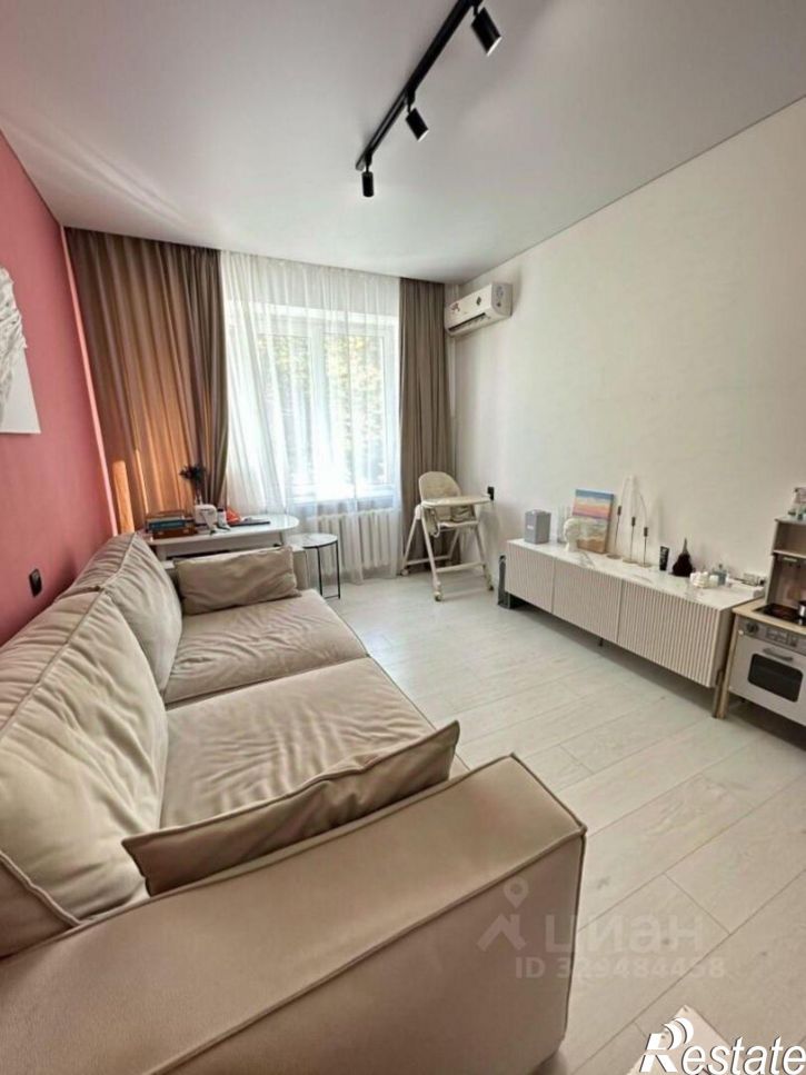 2-комн квартира ул Коммунистическая, 8,  д. 8