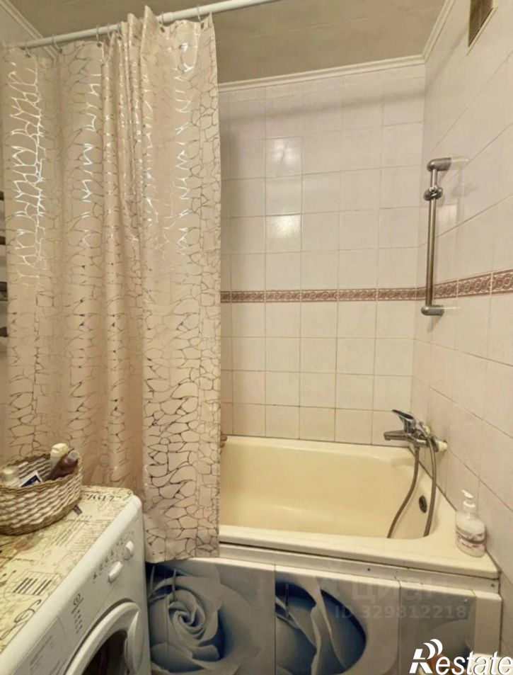 3-комн квартира улица Косиора, 16 к1,  д. 16 к1