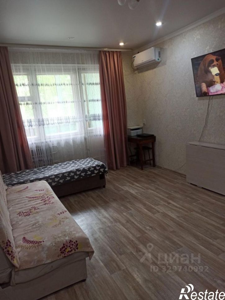 4-комн квартира улица Бабаевского, 41,  д. 41
