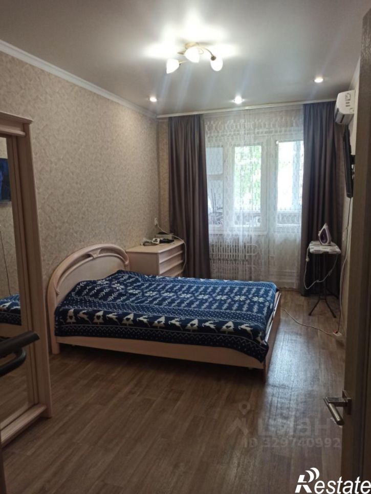 4-комн квартира улица Бабаевского, 41,  д. 41