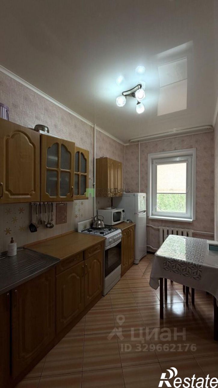 2-комн квартира улица Николая Островского, 160 к1,  д. 160 к1