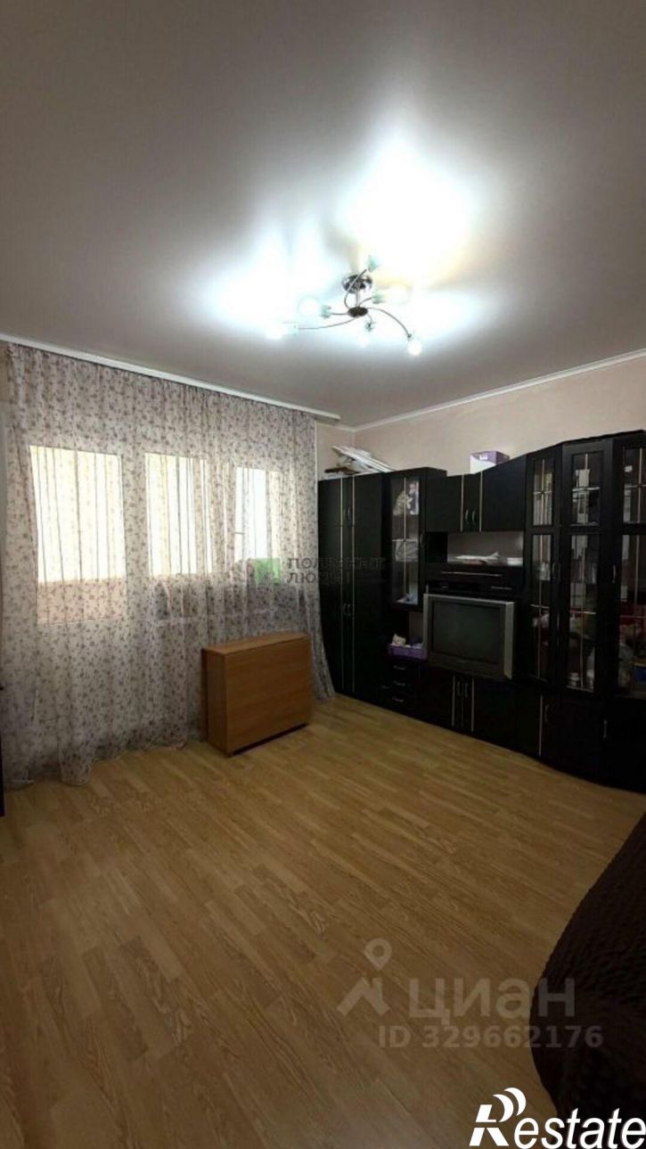 2-комн квартира улица Николая Островского, 160 к1,  д. 160 к1
