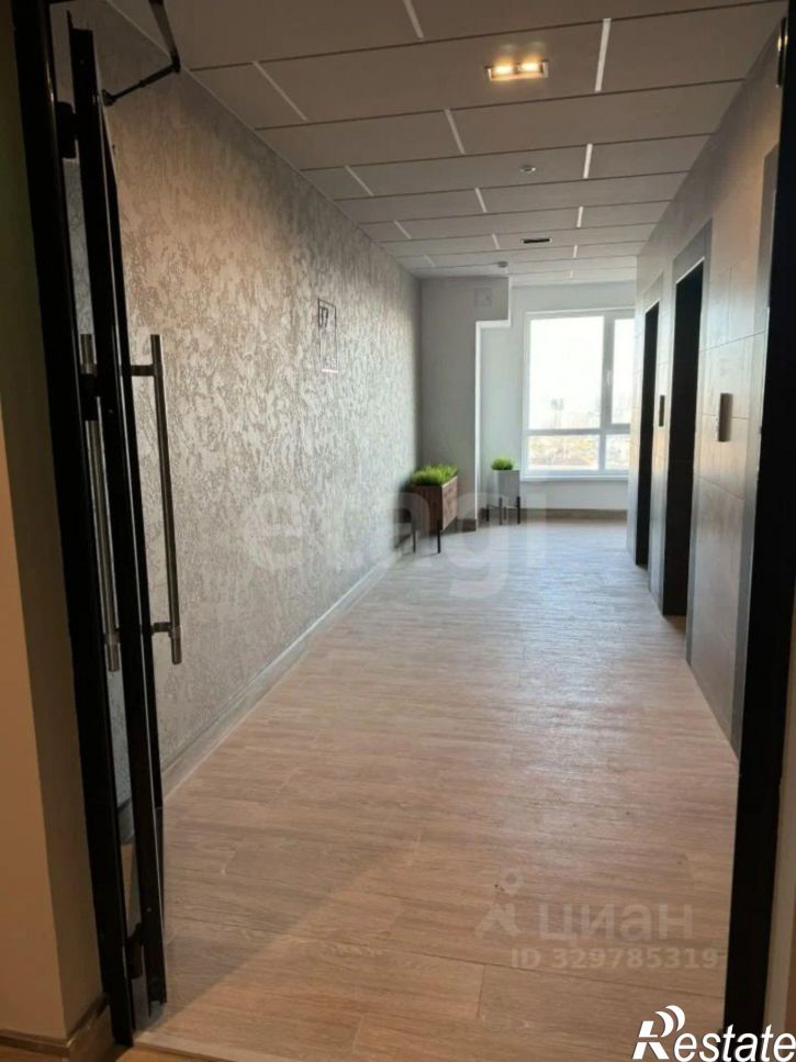 2-комн квартира ул Симферопольская, 1,  д. 1