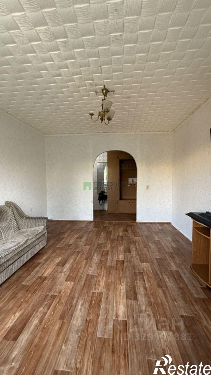 3-комн квартира улица Аксакова, 16,  д. 16