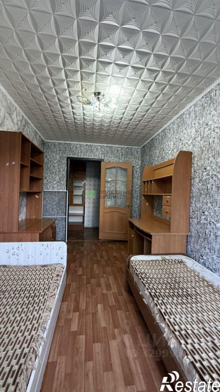 3-комн квартира улица Аксакова, 16,  д. 16
