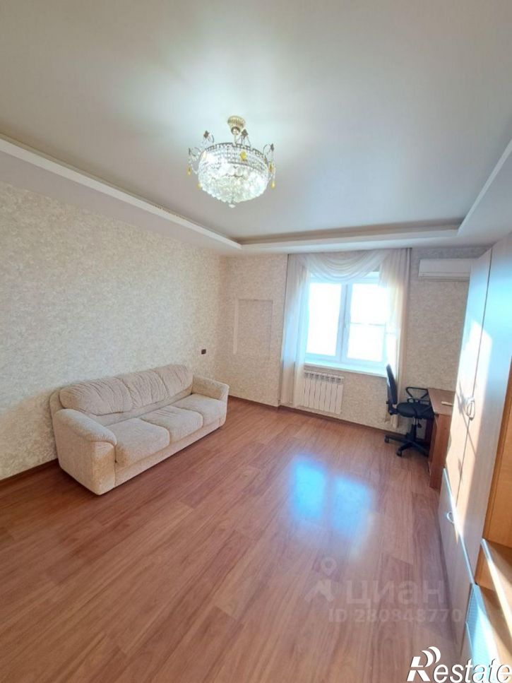 2-комн квартира ул Валерии Барсовой, 17 2,  д. 17 2,  к. 2