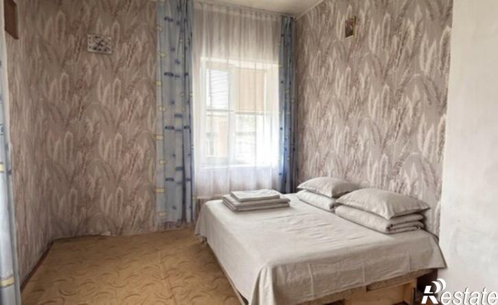 1-комн квартира улица Гагарина, 100,  д. 100