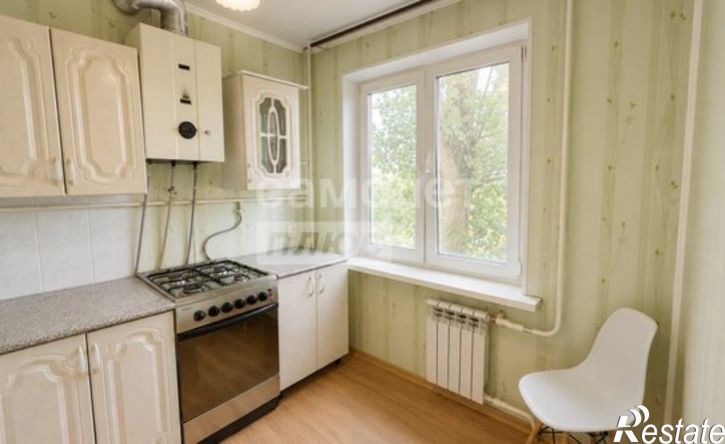 1-комн квартира улица Космонавтов, 12,  д. 12