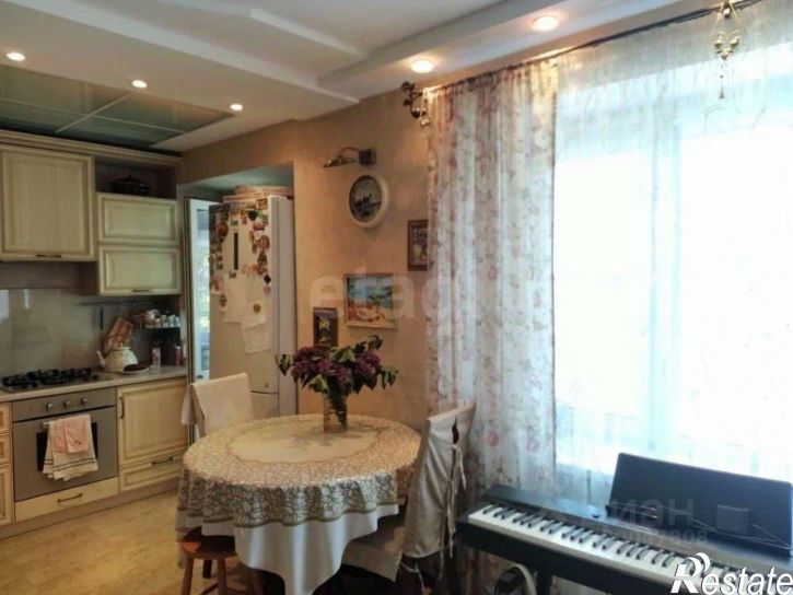 3-комн квартира улица Адмирала Нахимова, 38Б,  д. 38Б