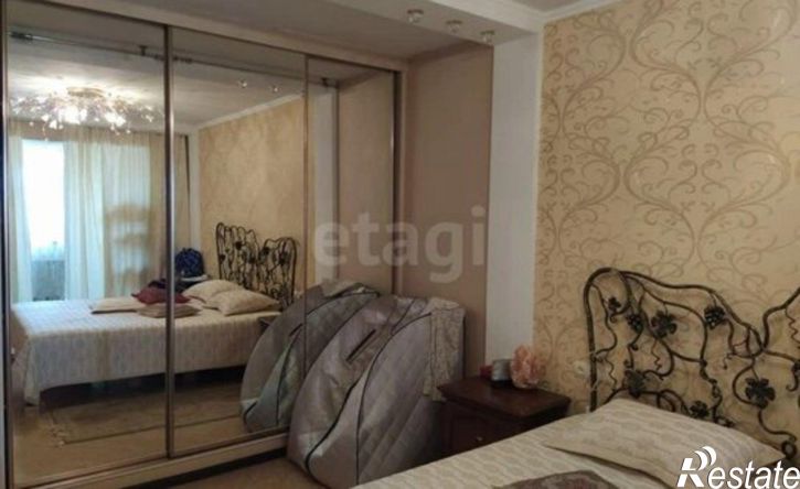 3-комн квартира ул Адмирала Нахимова, 38б,  д. 38б
