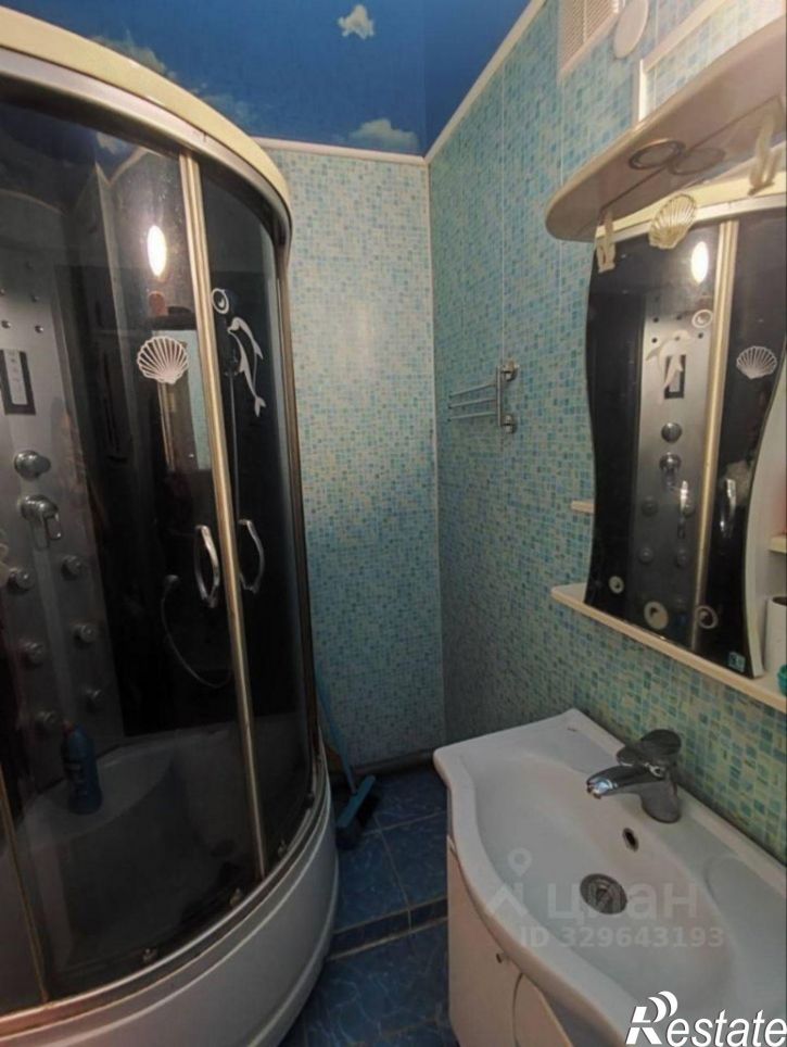 2-комн квартира улица Косиора, 11,  д. 11