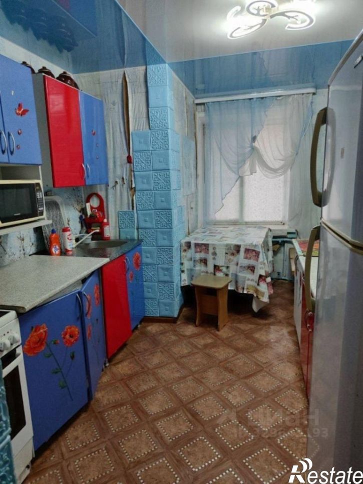 2-комн квартира улица Косиора, 11,  д. 11