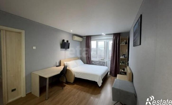 3-комн квартира ул Богдана Хмельницкого, 57,  д. 57