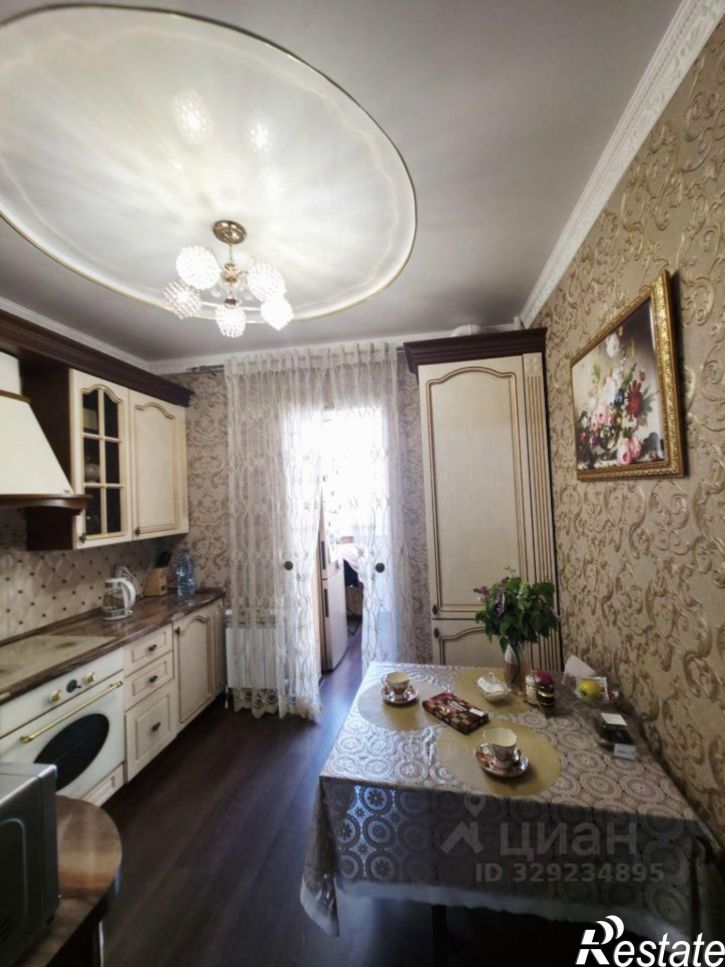 2-комн квартира улица Баха, 10,  д. 10