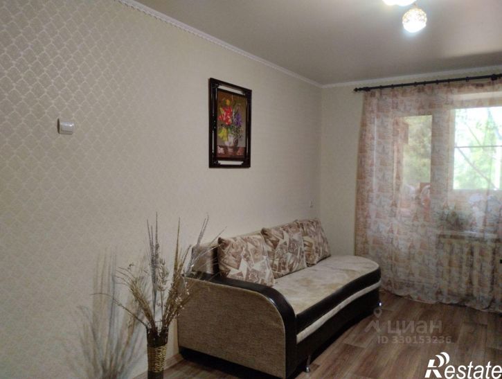 3-комн квартира улица Александрова, 1,  д. 1