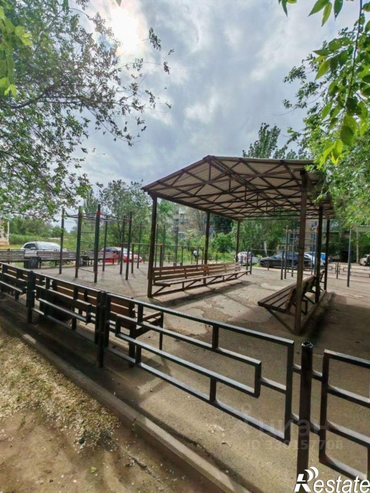 1-комн квартира улица Тренёва, 13,  д. 13