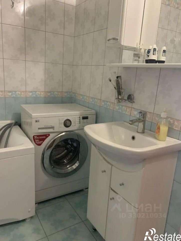 2-комн квартира пл Ленина, 10,  д. 10
