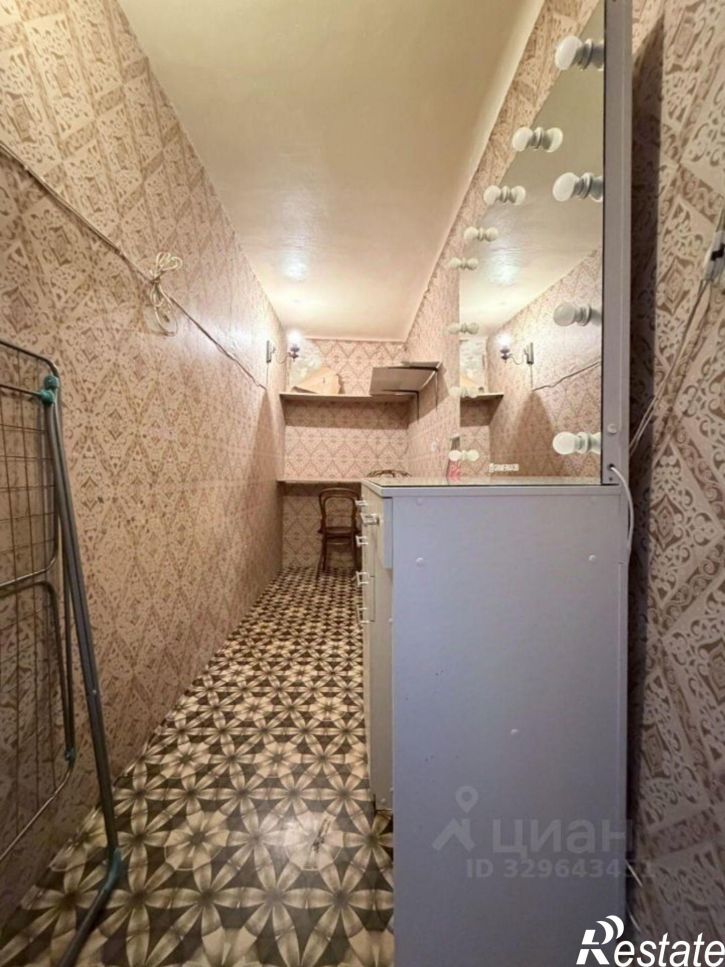 3-комн квартира ул Красного Знамени, 11/12,  д. 11/12