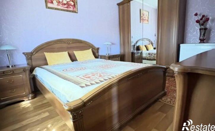 2-комн квартира пл Карла Маркса, 21,  д. 21
