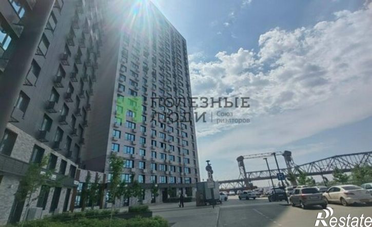 3-комн квартира улица Бехтерева, 2В,  д. 2В