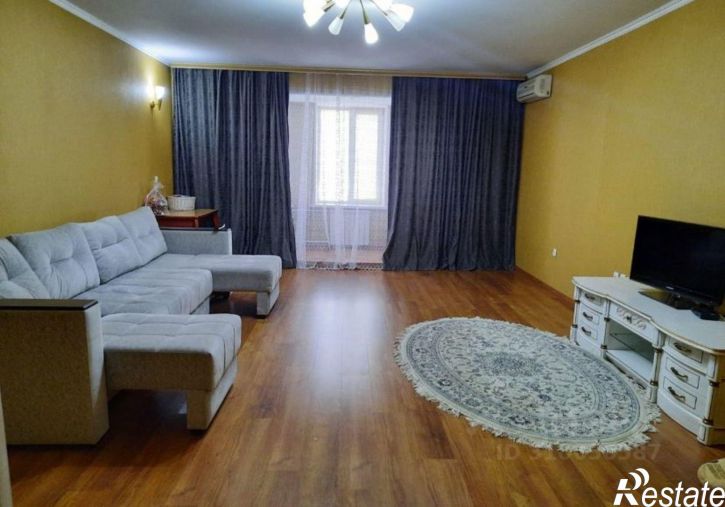 3-комн квартира улица Богдана Хмельницкого, 10 к1,  д. 10 к1
