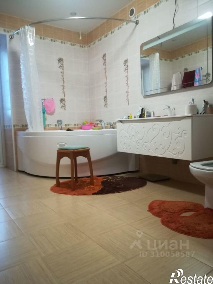 3-комн квартира улица Богдана Хмельницкого, 10 к1,  д. 10 к1