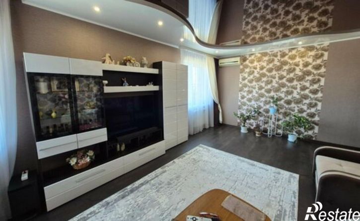 3-комн квартира улица Куликова, 85 к2,  д. 85 к2
