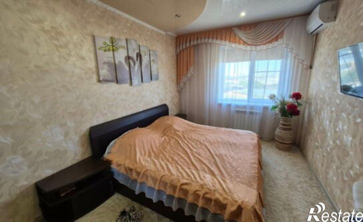 3-комн квартира улица Куликова, 85 к2,  д. 85 к2