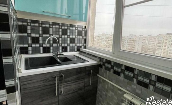 3-комн квартира ул Софьи Перовской, 81,  д. 81