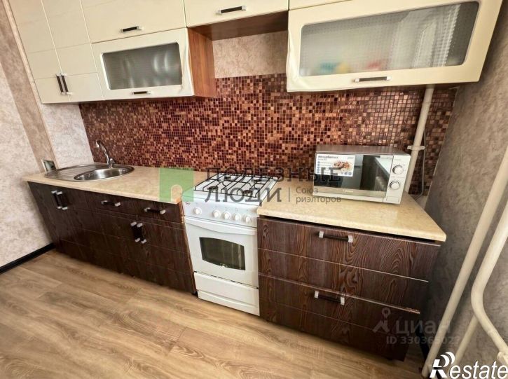 2-комн квартира ул Безжонова, 84,  д. 84