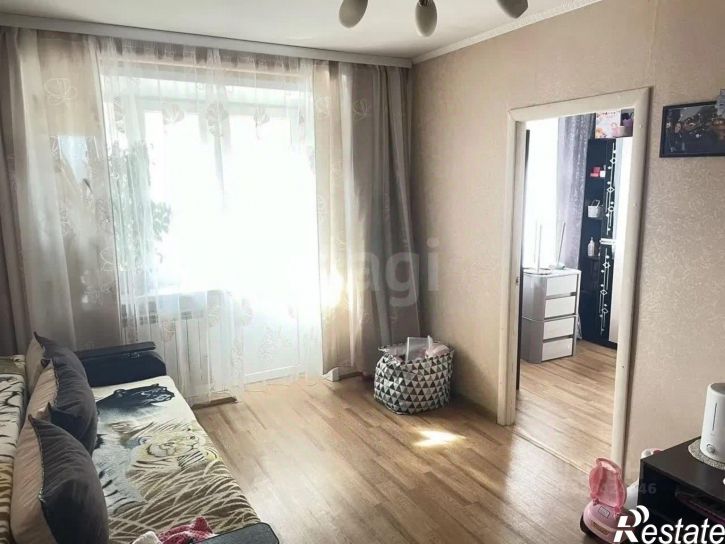 3-комн квартира ул Анри Барбюса, 32,  д. 32