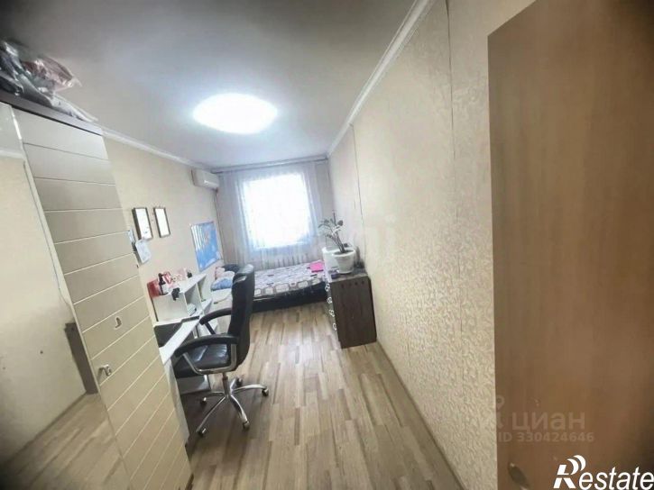 3-комн квартира ул Анри Барбюса, 32,  д. 32